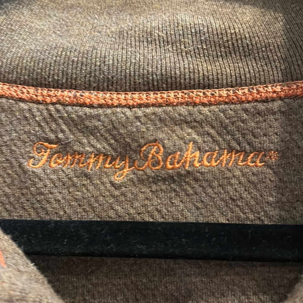 Tommy Bahama reversible 1/4 zip XL orange and brown
